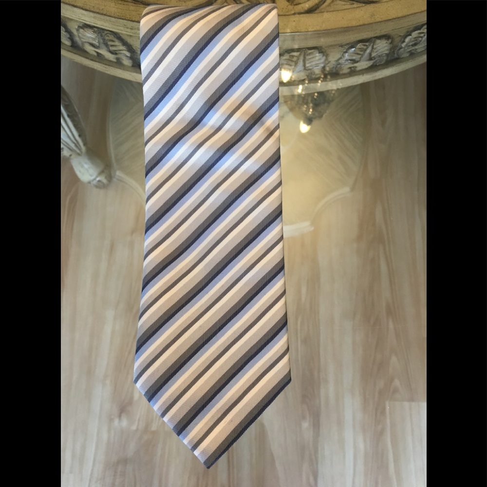 Tie